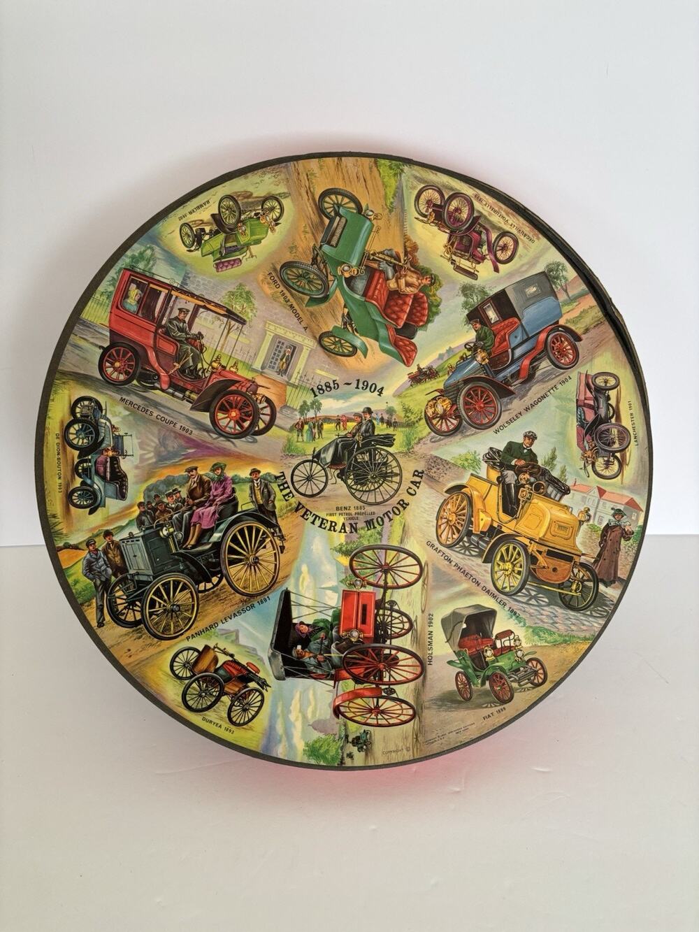 Vintage 1965 Springbok Circular Jigsaw Puzzle The Veteran Motor Car 1885-1904